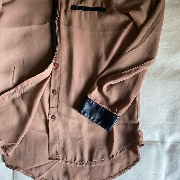 Ravel Button Up Tunic - Semi Shear - Picture 3 of 6